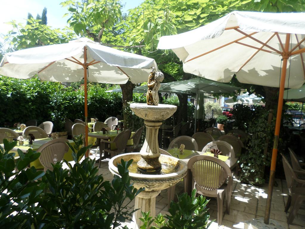 Appart'Hotel Les Tilleuls Saint-Macaire Zimmer foto